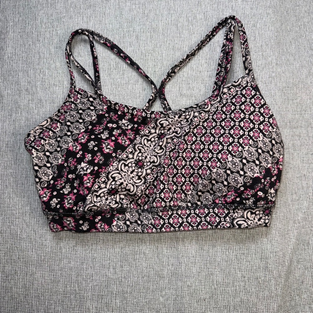 Gaiam Womens Medium Strappy Back Sports Bra Pink Black Paisley Floral Activewear